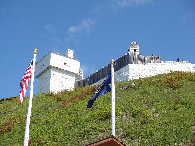 099 Memorial Day [2008 May 23].JPG - Scenes from Mackinac Island.